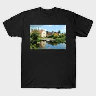 Lakeside cottage T-Shirt